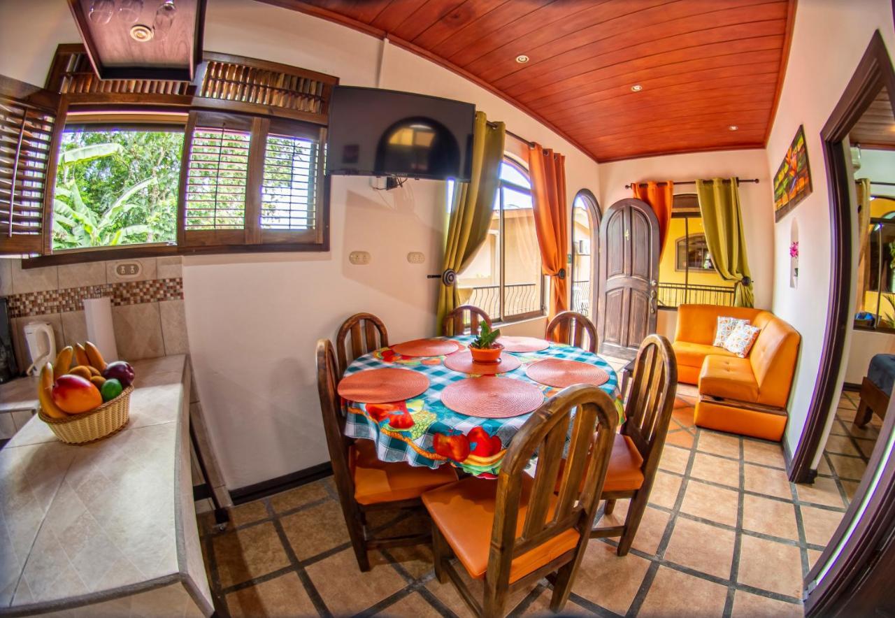 Sol Y Luna Apartments La Fortuna Bagian luar foto